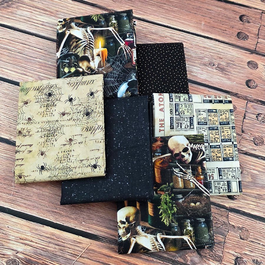 Cabinet of Curiosities – FWFS Exclusive 6 Piece Fat Quarter Bundle