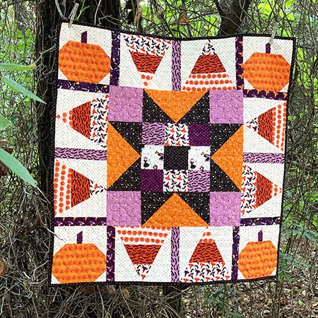 2019 Altogether Spooky Mystery Quilt - Fort Worth Fabric Studio