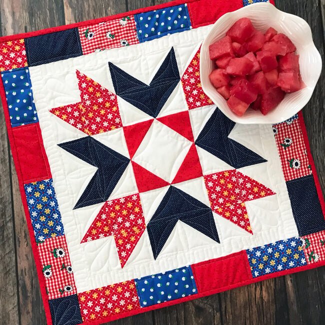 Sunnyside Star Table Topper Quilt Pattern - Fort Worth Fabric Studio