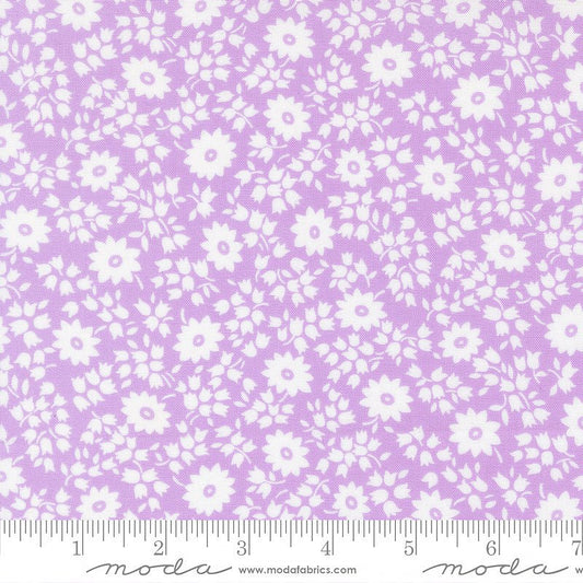 30's Playtime Perky Florals Lilac - Moda from Fort Worth Fabric Studio