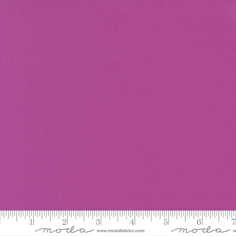 Bella Solids Cyclamen