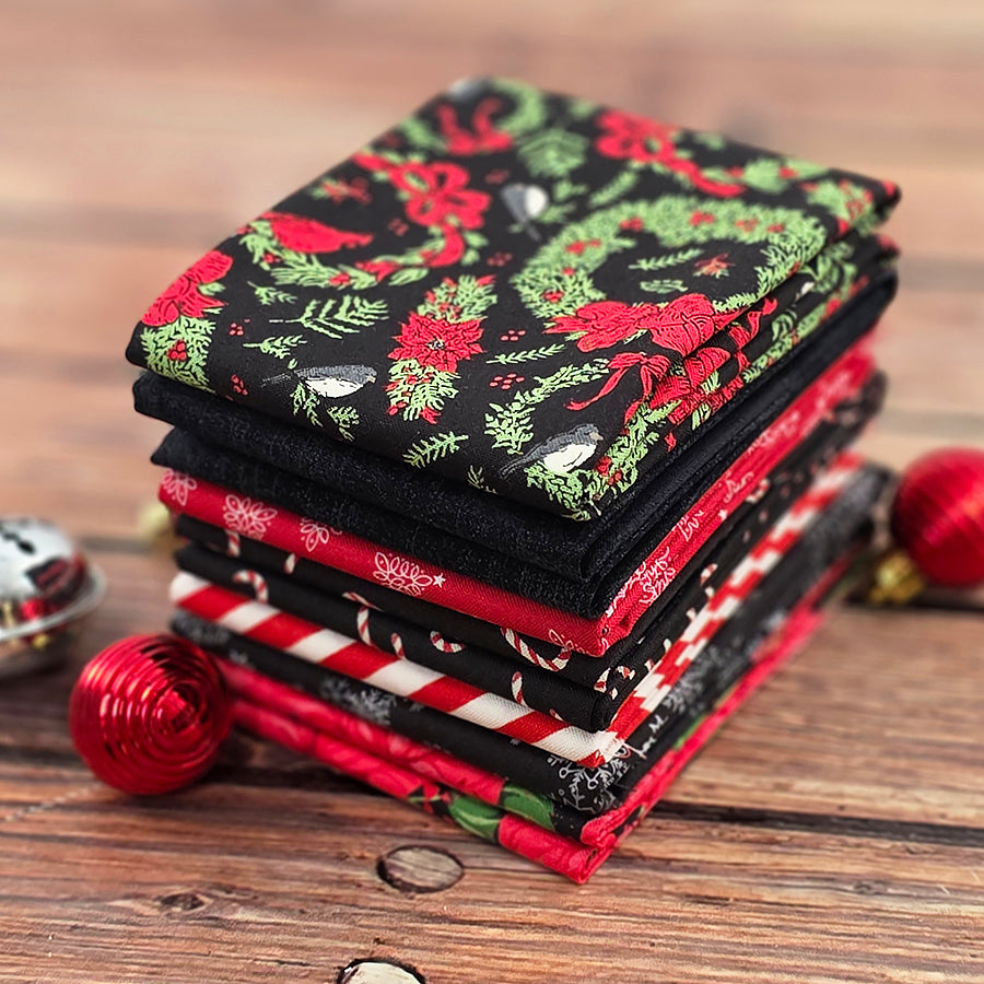 Midnight Noel – FWFS Exclusive 7 Piece Fat Quarter Bundle