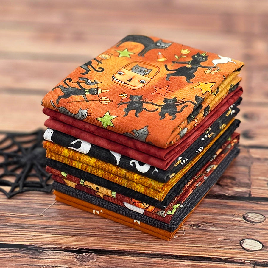 Moonlight Mischief – FWFS Exclusive 8 Piece Fat Quarter Bundle