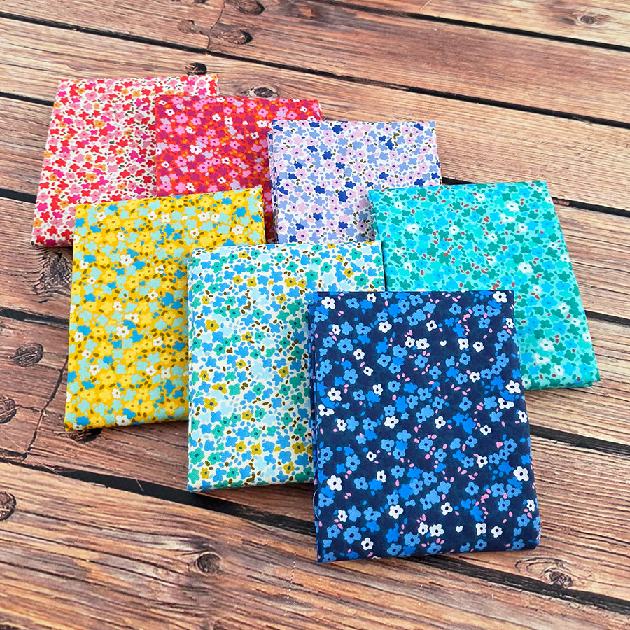 Petite Prints Fat Quarter Bundle from Free Spirit 7 Prints