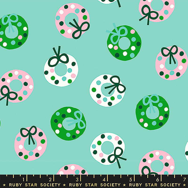 Merry Happy Wreaths Frost