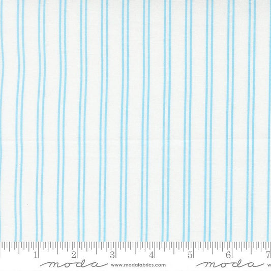 A Cat Named Stitch Stripes Cream Sky - Moda from Fort Worth Fabric Studio