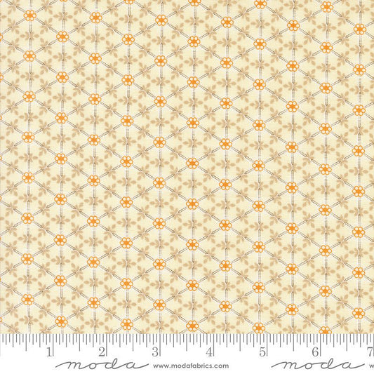 Agatha Road Floral Wreaths Ghost Multi - Moda from Fort Worth Fabric Studio