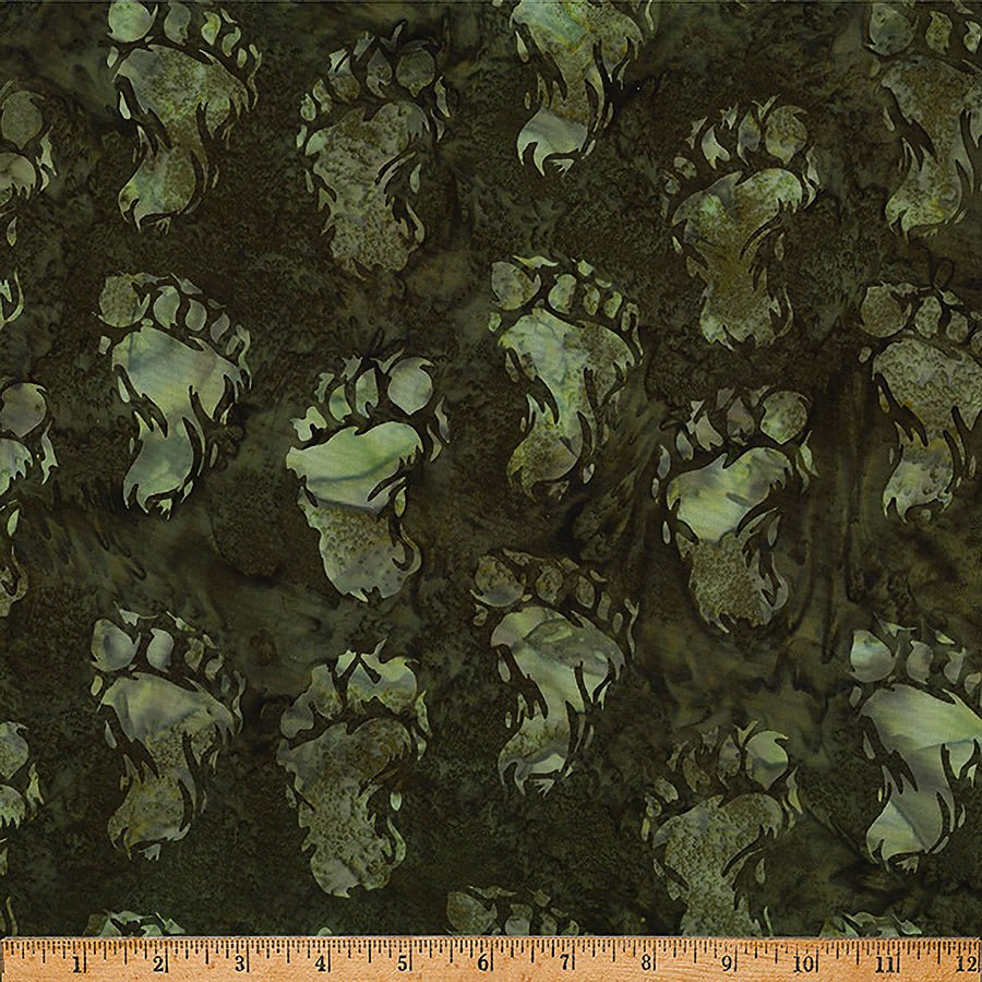 Big Foot Bali Batiks Footprints Olive - Hoffman from Fort Worth Fabric Studio
