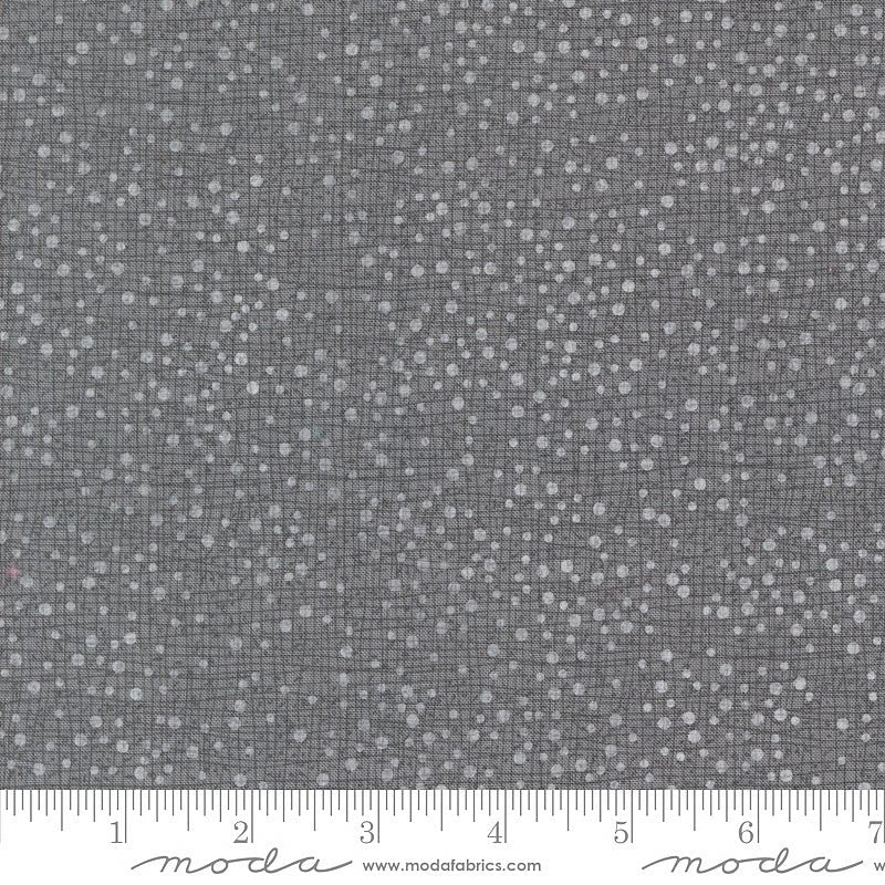 Dotty Thatched Texture Lead – Remnant 37" × 44"