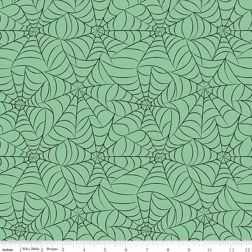 Frank & Friends Webs Green – Remnant 24″ × 44″