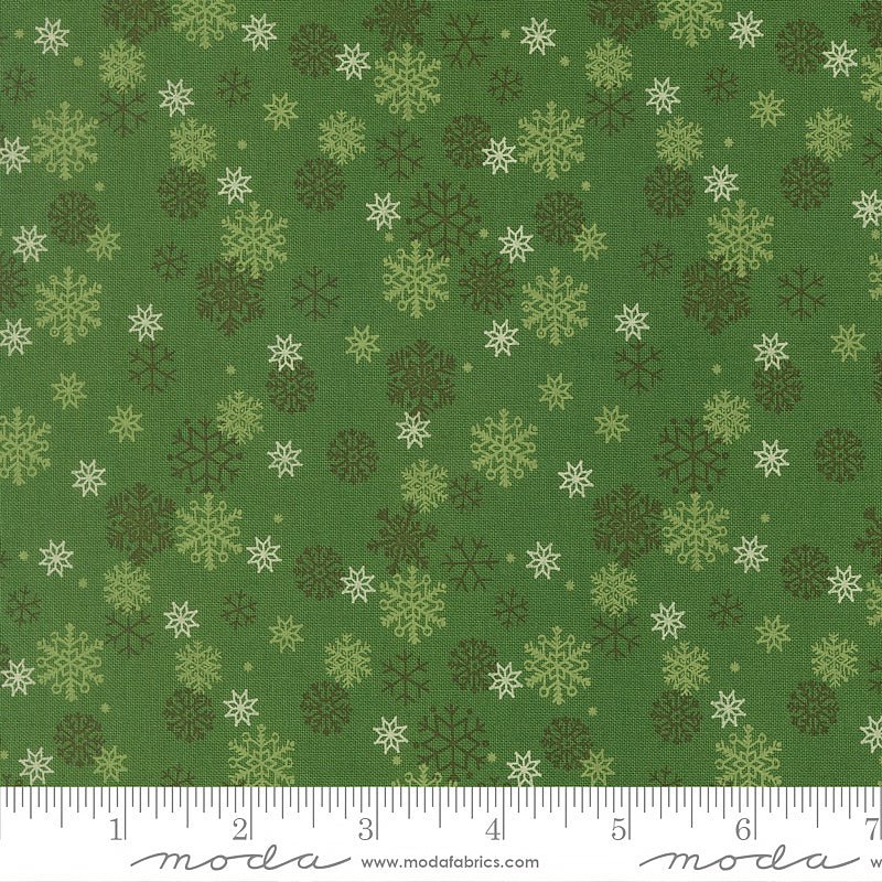 Holiday Cheer Snow Evergreen – Remnant 30″ × 44″
