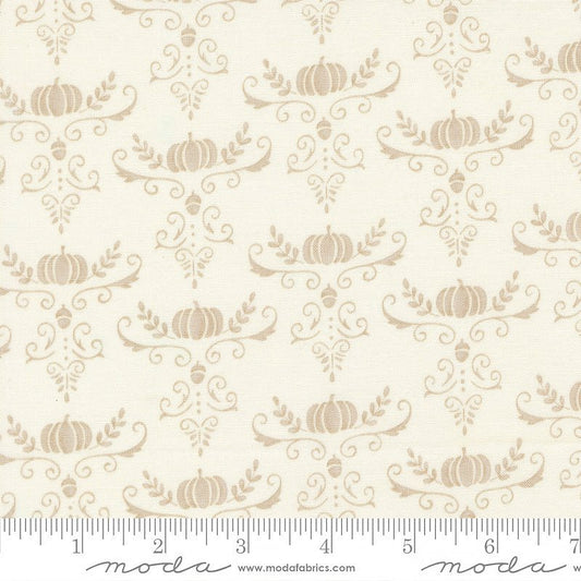 I Love Fall Most Of All Pumpkins & Vines Warm White – Remnant 20″ × 44″
