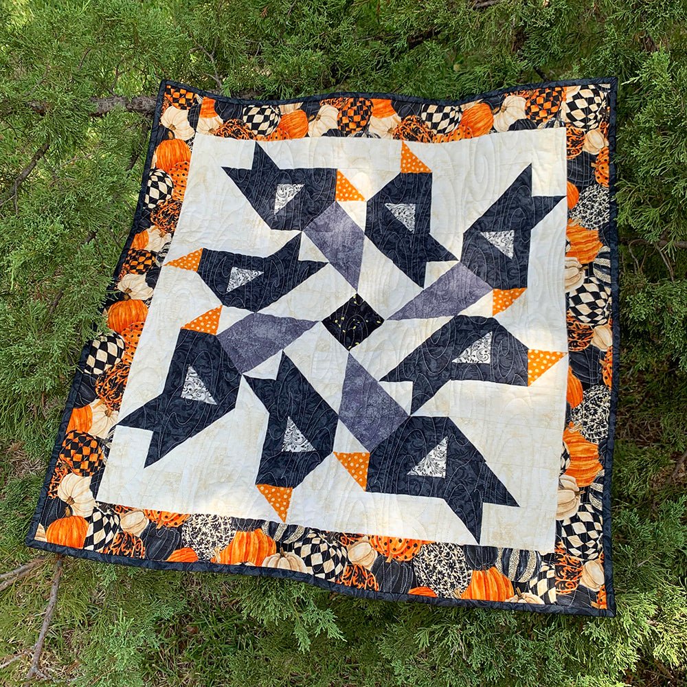 I've Gotta Crow Table Topper Pattern PDF Download - Fort Worth Fabric Studio from Fort Worth Fabric Studio