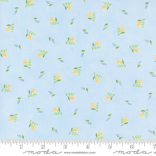 On Lake Time Ditsy Flowers Sky Blue – Remnant 16" × 44" - Moda from Fort Worth Fabric Studio