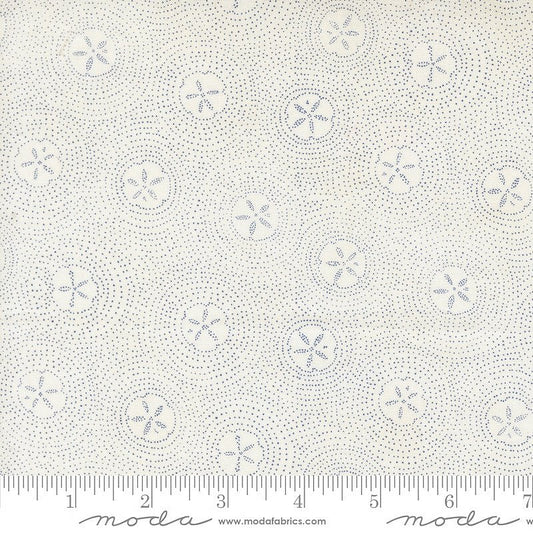 Seaside Sand Dollar Ripples Seafoam White - Moda from Fort Worth Fabric Studio