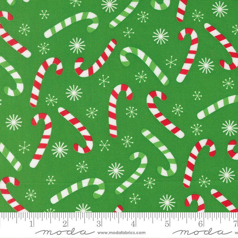 Snow Time Candy Canes Evergreen – Remnant 13″ × 44″