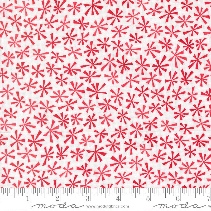 Snow Time Tinsel Blenders Winter White Red - Moda from Fort Worth Fabric Studio