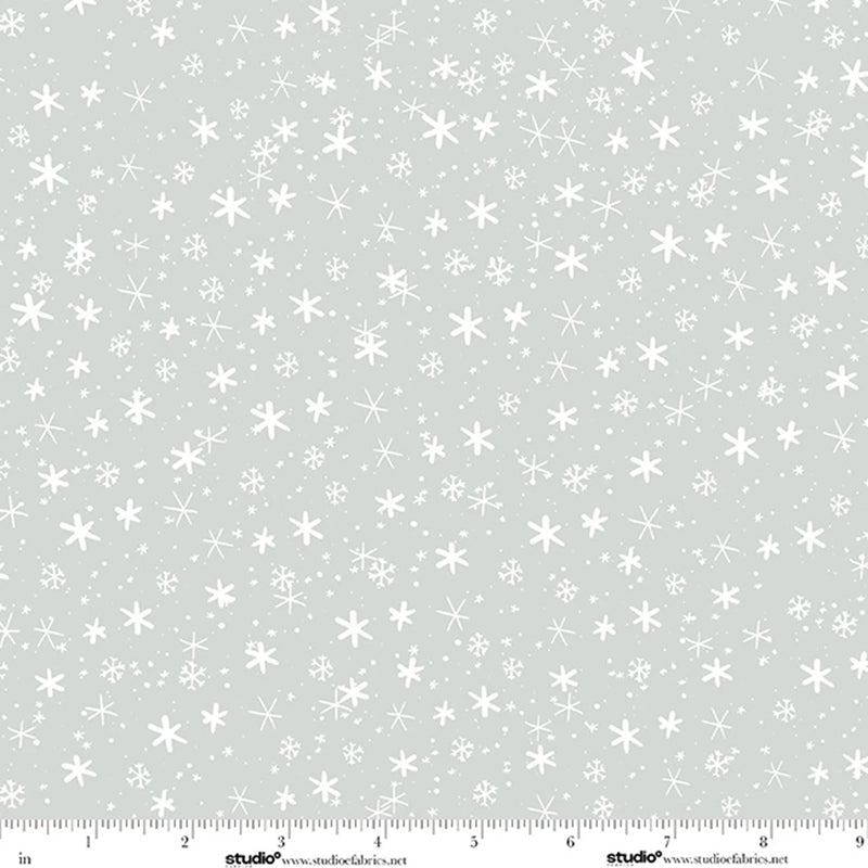 The Cool Club Flannel Small Snowflake Toss Cloud – Remnant 39″ × 44″